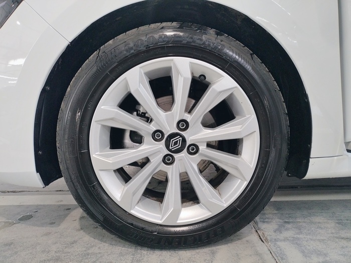 Renault Clio Eco-G 100 GLP Evolution 74 kW (100 CV) - 10 Renault Clio Eco-G 100 GLP Evolution 74 kW (100 CV) - 10