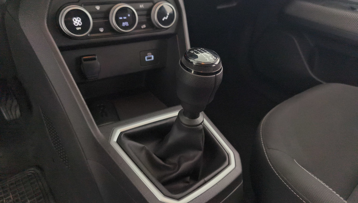 Dacia Jogger Expression TCe 7 plazas 81 kW (110 CV) - 24 Dacia Jogger Expression TCe 7 plazas 81 kW (110 CV) - 24