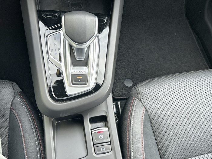 Renault Arkana RS Line Fast Track E-TECH Híbrido 107 kW (145 CV) - 7 Renault Arkana RS Line Fast Track E-TECH Híbrido 107 kW (145 CV) - 7