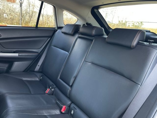 SubaruXV 2.0i Bi-Fuel Executive Auto 110 kW (150 CV) Vehículo usado en Barcelona - 13