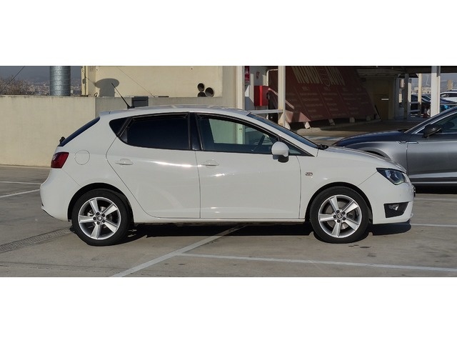 SEATIbiza 1.0 EcoTSI S&S FR 81 kW (110 CV) Vehículo usado en Barcelona - 5