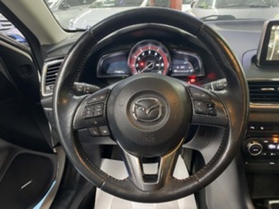 Mazda Mazda 3 2.0 GE Luxury Safety AT 88 kW (120 CV) Mazda Mazda 3 2.0 GE Luxury Safety AT 88 kW (120 CV)