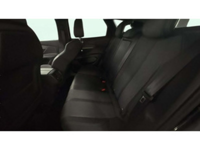 Peugeot 3008 PureTech 130 S&S Allure Pack 96 kW (130 CV) Peugeot 3008 PureTech 130 S&S Allure Pack 96 kW (130 CV)