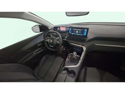 Peugeot 3008 PureTech 130 S&S Allure Pack 96 kW (130 CV) Peugeot 3008 PureTech 130 S&S Allure Pack 96 kW (130 CV)