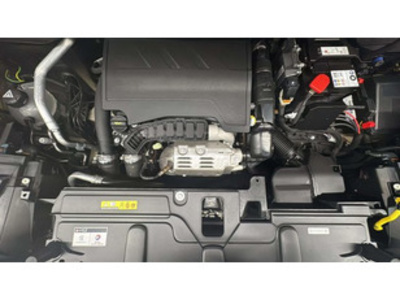 Peugeot 3008 PureTech 130 S&S Allure Pack 96 kW (130 CV) Peugeot 3008 PureTech 130 S&S Allure Pack 96 kW (130 CV)