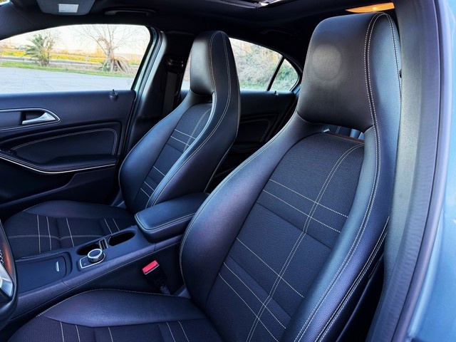 Mercedes-BenzClase A 180 CDI Urban 80 kW (109 CV) Vehículo usado en Barcelona - 4