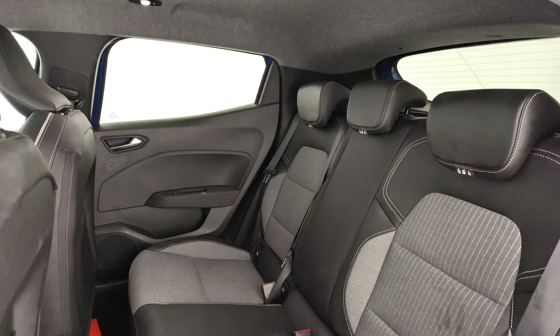 Renault Clio E-Tech full hybrid 145 Techno 105 kW (143 CV) - 13