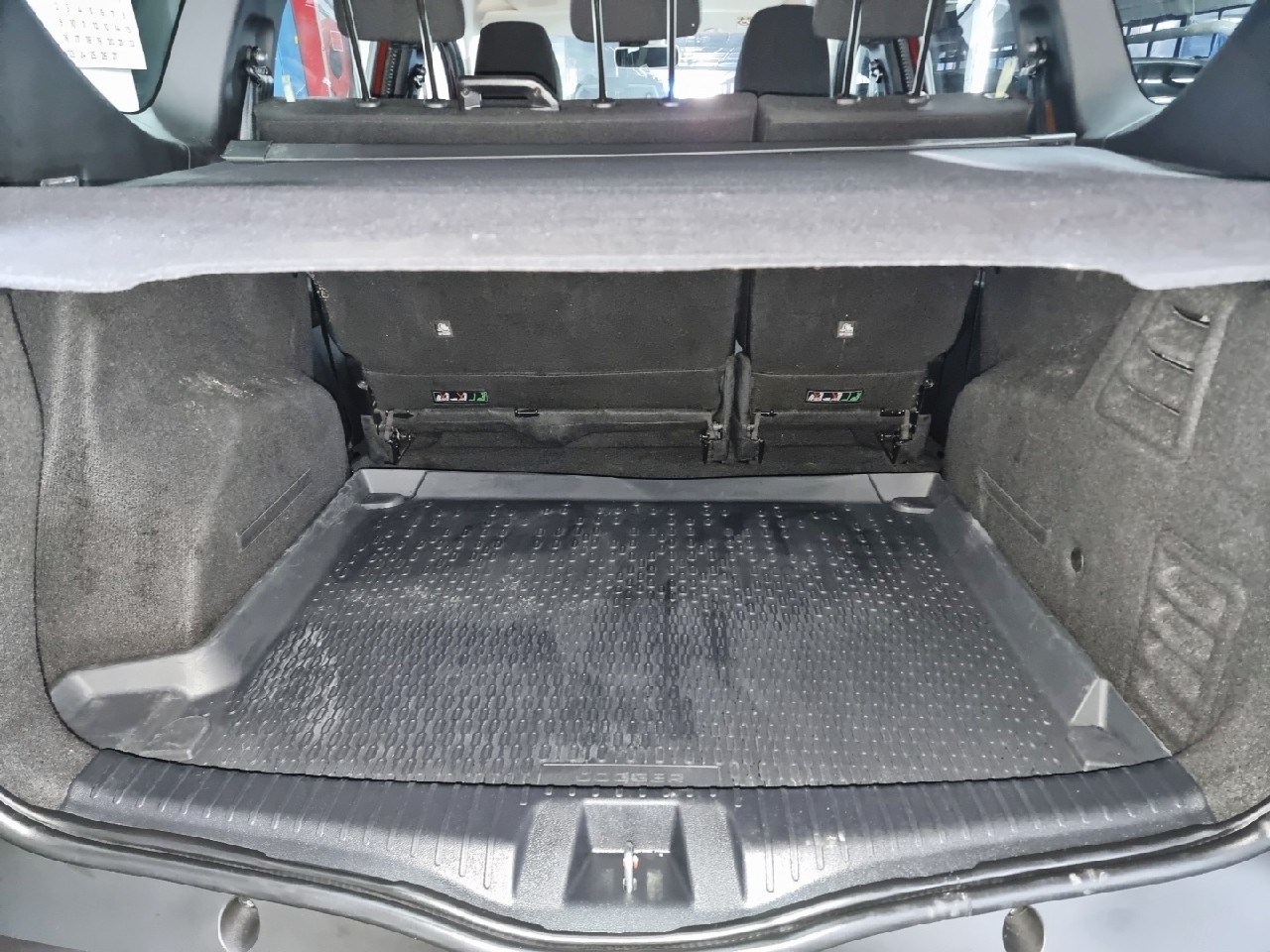 Dacia Jogger 1.0 Extreme ECO-G 74 kW (100 CV) - 13