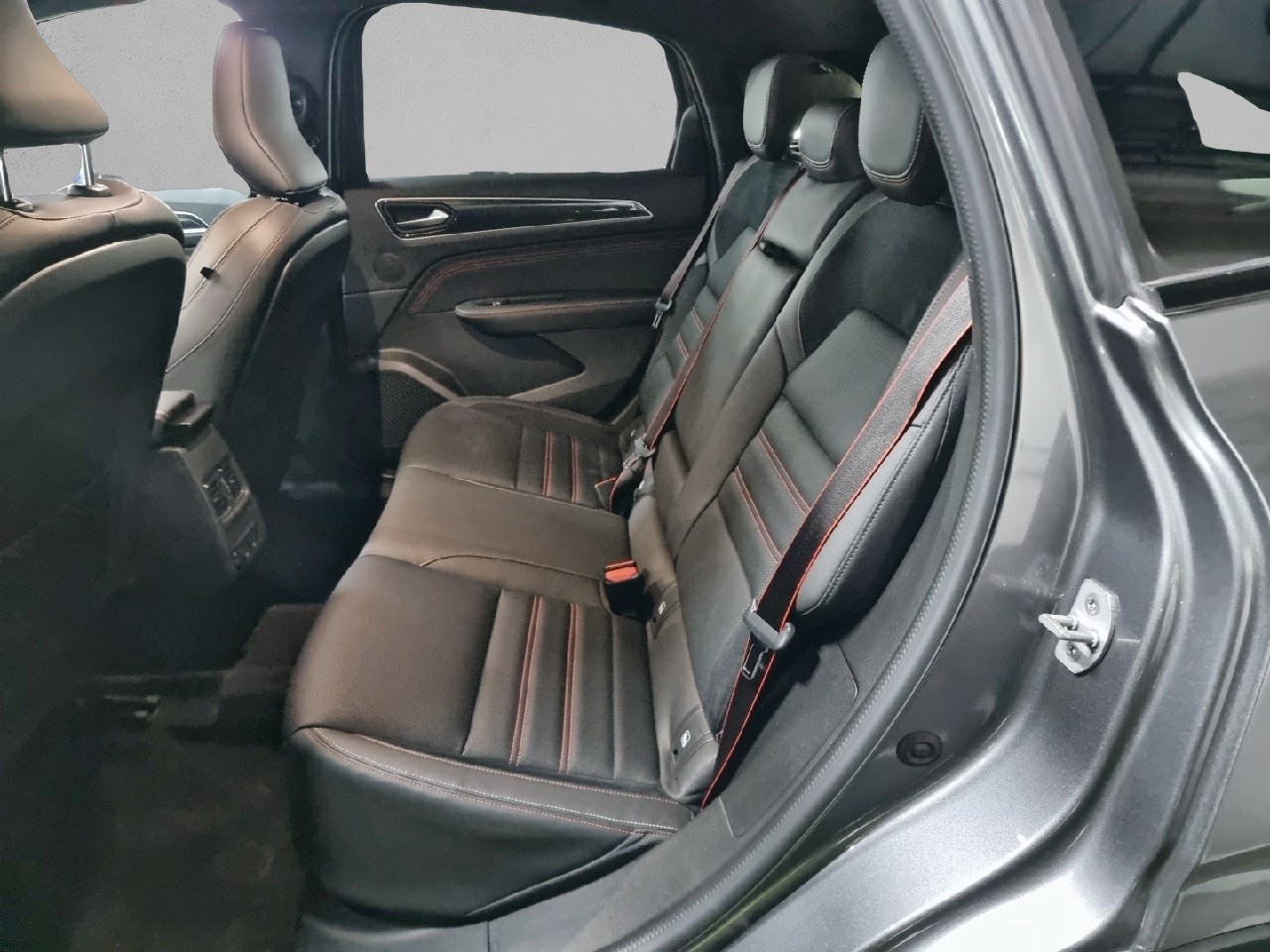 Renault Arkana RS Line TCe 118 kW (160 CV) EDC Microhíbrido - 9