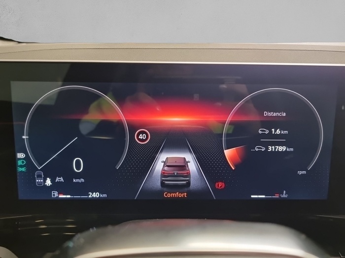 Renault Austral Techno Mild Hybrid 103 kW (140 CV) - 8 Renault Austral Techno Mild Hybrid 103 kW (140 CV) - 8