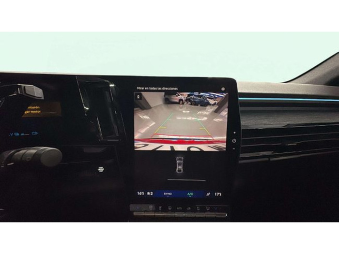 RenaultAustral Evolution E-Tech Full Hybrid 147 kW (200 CV) Vehículo usado en Barcelona - 16 RenaultAustral Evolution E-Tech Full Hybrid 147 kW (200 CV) Vehículo usado en Barcelona - 16