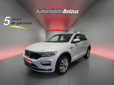 Volkswagen T-Roc Advance R-Line 1.0 TSI 81 kW (110 CV) Volkswagen T-Roc Advance R-Line 1.0 TSI 81 kW (110 CV)