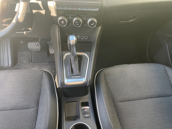 Renault Captur Zen Fast Track E-Tech híbrido 107 kW (145 CV) - 7 Renault Captur Zen Fast Track E-Tech híbrido 107 kW (145 CV) - 7