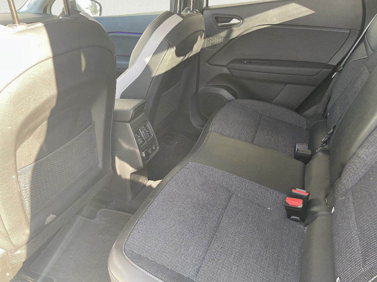 Renault Captur Zen Fast Track E-Tech híbrido 107 kW (145 CV) - 9