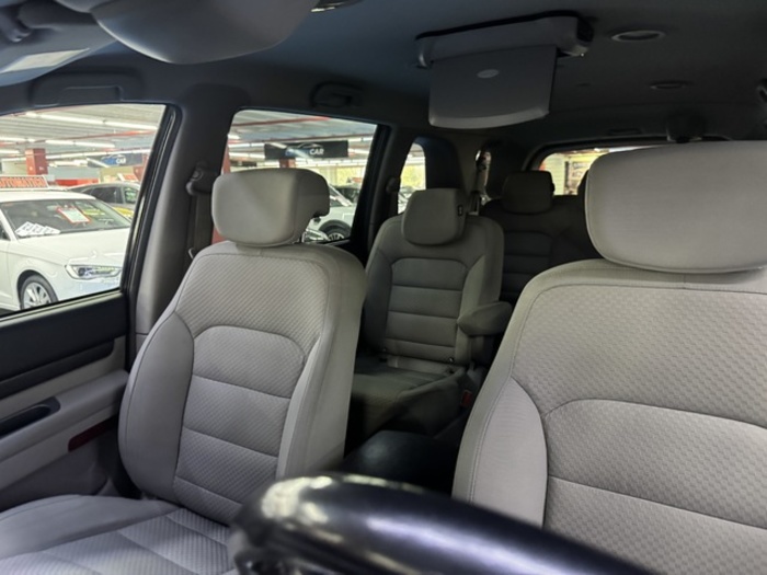 SsangyongRodius D22T Premium Auto 131 kW (178 CV) Vehículo usado en Barcelona - 13 SsangyongRodius D22T Premium Auto 131 kW (178 CV) Vehículo usado en Barcelona - 13