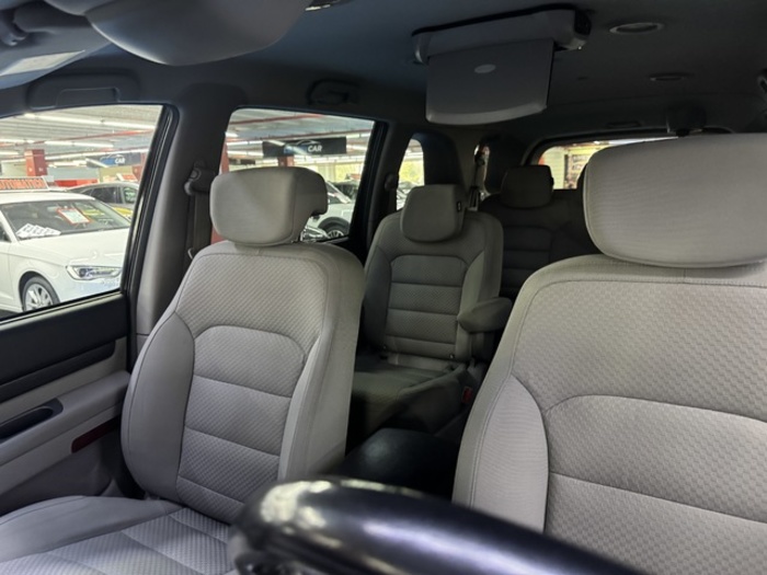 SsangyongRodius D22T Premium Auto 131 kW (178 CV) Vehículo usado en Barcelona - 14 SsangyongRodius D22T Premium Auto 131 kW (178 CV) Vehículo usado en Barcelona - 14