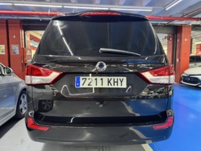 Ssangyong Rodius D22T Premium Auto 131 kW (178 CV) Ssangyong Rodius D22T Premium Auto 131 kW (178 CV)