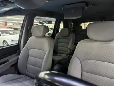 Ssangyong Rodius D22T Premium Auto 131 kW (178 CV) Ssangyong Rodius D22T Premium Auto 131 kW (178 CV)