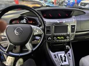 Ssangyong Rodius D22T Premium Auto 131 kW (178 CV)