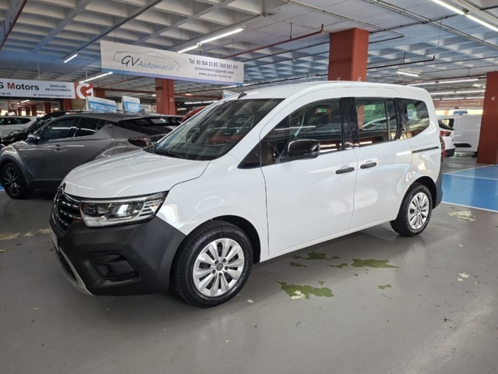 RenaultKangoo Combi Life Edition One 1.5 Blue dCi 70 kW (95 CV) Vehículo usado en Barcelona - 4 RenaultKangoo Combi Life Edition One 1.5 Blue dCi 70 kW (95 CV) Vehículo usado en Barcelona - 4