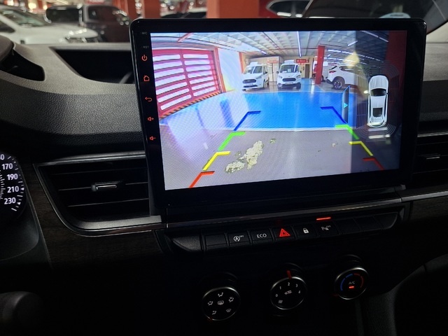 RenaultKangoo Combi Life Edition One 1.5 Blue dCi 	70 kW (95 CV) Vehículo usado en Barcelona - 8