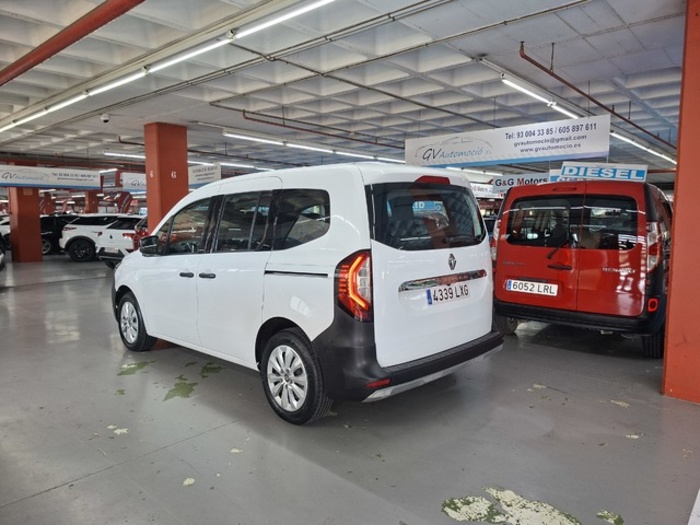 RenaultKangoo Combi Life Edition One 1.5 Blue dCi 70 kW (95 CV) Vehículo usado en Barcelona - 11 RenaultKangoo Combi Life Edition One 1.5 Blue dCi 70 kW (95 CV) Vehículo usado en Barcelona - 11