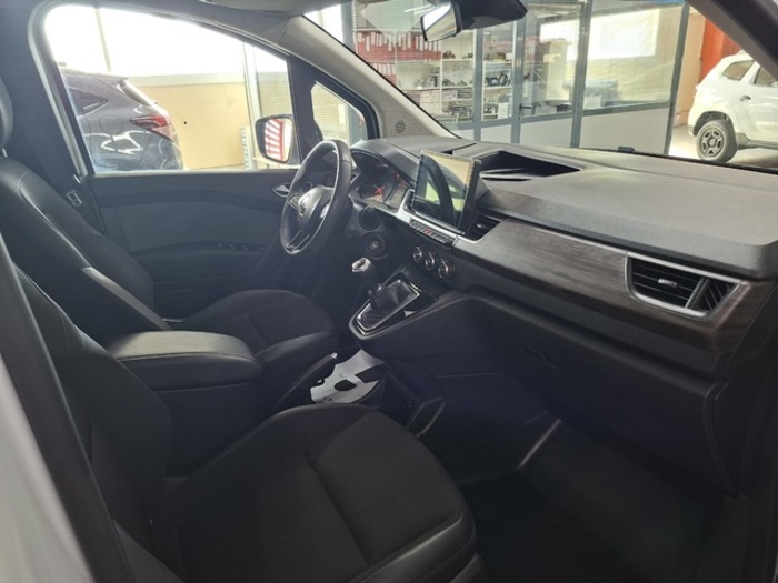 RenaultKangoo Combi Life Edition One 1.5 Blue dCi 70 kW (95 CV) Vehículo usado en Barcelona - 13 RenaultKangoo Combi Life Edition One 1.5 Blue dCi 70 kW (95 CV) Vehículo usado en Barcelona - 13