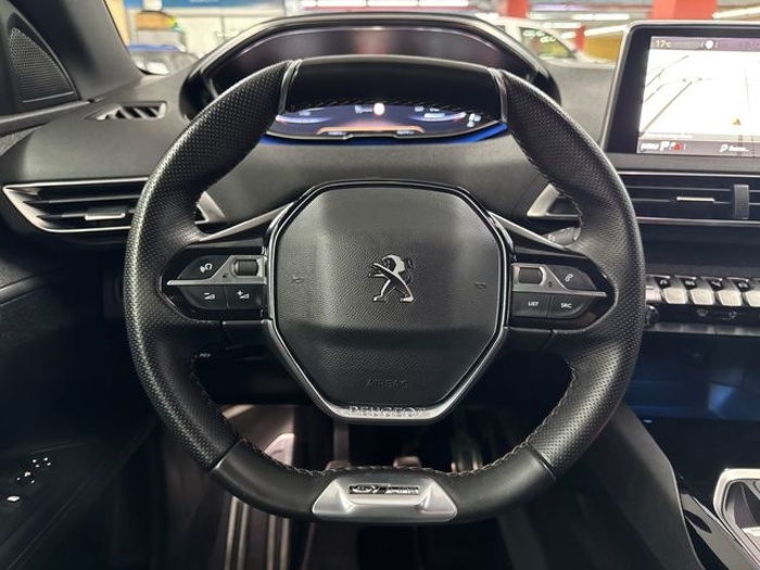 Peugeot3008 BlueHDI 130 S&S GT Line 96 kW (130 CV) Vehículo usado en Barcelona - 21 Peugeot3008 BlueHDI 130 S&S GT Line 96 kW (130 CV) Vehículo usado en Barcelona - 21