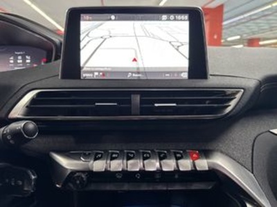 Peugeot 3008 BlueHDI 130 S&S GT Line 96 kW (130 CV) Peugeot 3008 BlueHDI 130 S&S GT Line 96 kW (130 CV)