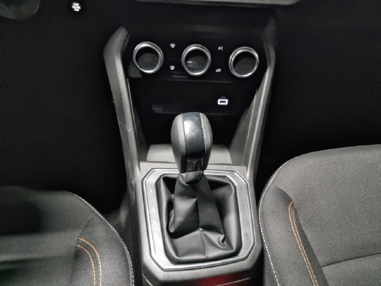 Dacia Sandero Stepway Comfort TCe 67 kW (91 CV) CVT - 8