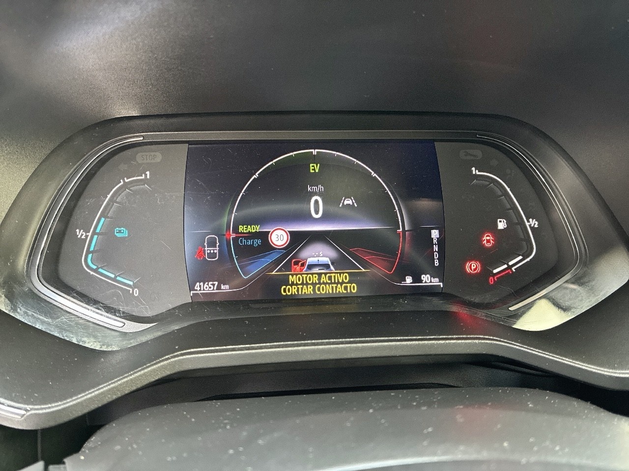 Renault Clio Zen E-Tech Híbrido 103 kW (140 CV) - 8