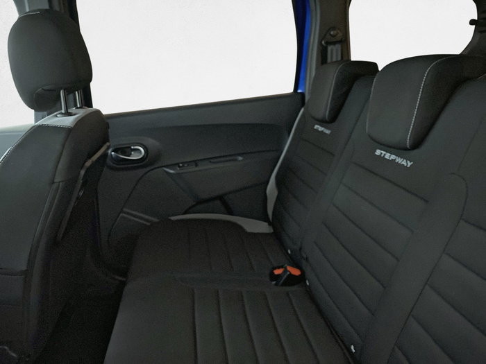Dacia Lodgy Stepway Comfort Blue dCi 85 kW (115 CV) - 10 Dacia Lodgy Stepway Comfort Blue dCi 85 kW (115 CV) - 10