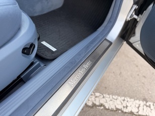 Mercedes-Benz Clase E E 320 Elegance 4Matic 165 kW (224 CV)