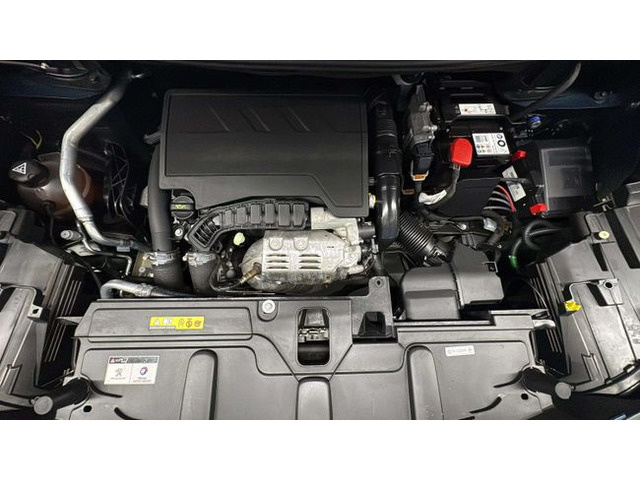 Peugeot5008 PureTech 130 S&S GT 96 kW (130 CV) Vehículo usado en Barcelona - 27