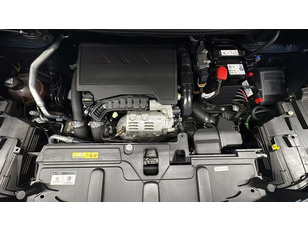 Peugeot 5008 PureTech 130 S&S GT 96 kW (130 CV)