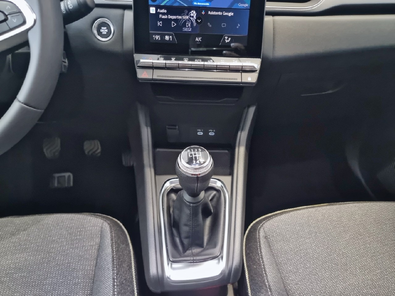 Renault Captur Techno TCe 66 kW (90 CV) - 7