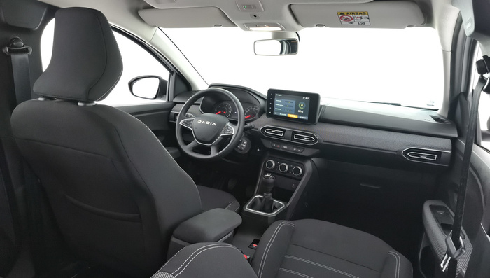 Dacia Jogger Expression TCe 7 plazas 81 kW (110 CV) - 17 Dacia Jogger Expression TCe 7 plazas 81 kW (110 CV) - 17