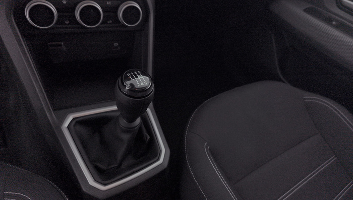 Dacia Jogger Expression TCe 7 plazas 81 kW (110 CV) - 22 Dacia Jogger Expression TCe 7 plazas 81 kW (110 CV) - 22