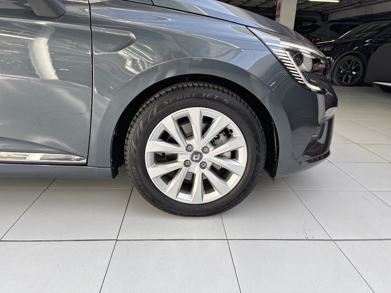 Renault Clio Zen E-Tech Híbrido 103 kW (140 CV) - 10