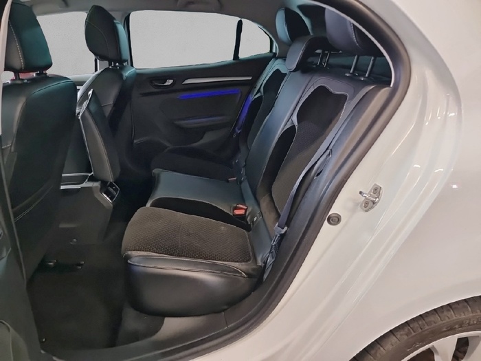 Renault Megane Zen Energy TCe 97 kW (130 CV) - 9 Renault Megane Zen Energy TCe 97 kW (130 CV) - 9