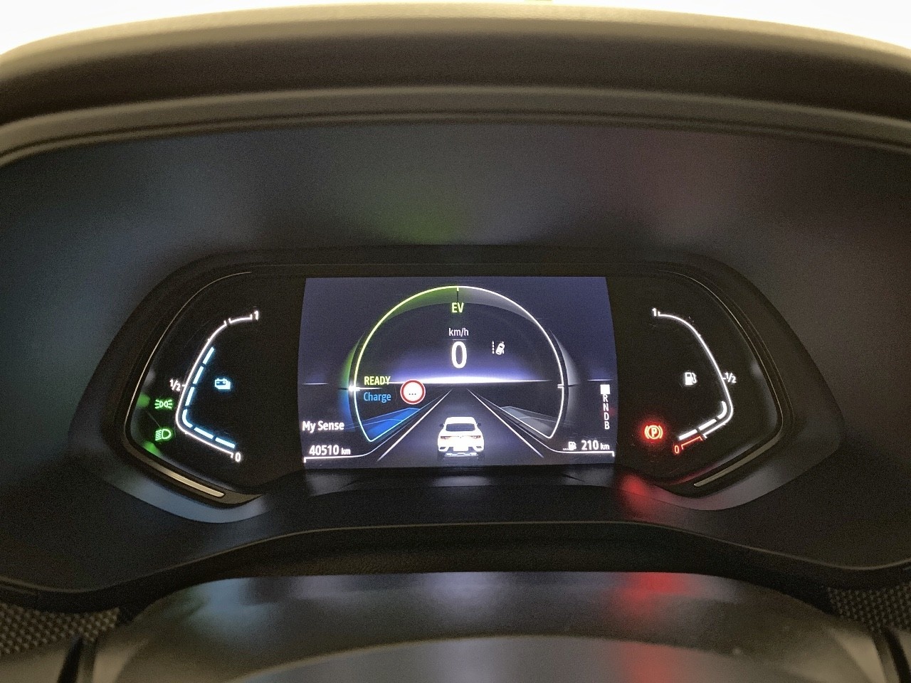 Renault Arkana Zen E-Tech Híbrido 107 kW (145 CV) - 8