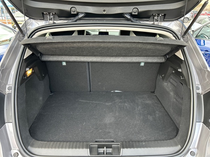 Renault Captur Zen E-TECH Híbrido enchufable 118 kW (160 CV) - 12 Renault Captur Zen E-TECH Híbrido enchufable 118 kW (160 CV) - 12