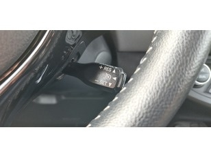 Toyota Yaris 100H Feel 74 kW (100 CV)