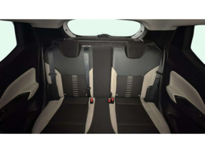 Nissan Micra IG-T Tekna 74 kW (100 CV) Nissan Micra IG-T Tekna 74 kW (100 CV)