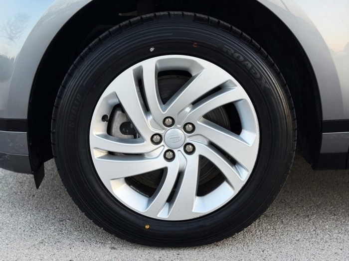 Land RoverRange Rover Evoque D163 MHEV R-Dynamic S 4WD Auto 120 kW (163 CV) Vehículo usado en Barcelona - 13 Land RoverRange Rover Evoque D163 MHEV R-Dynamic S 4WD Auto 120 kW (163 CV) Vehículo usado en Barcelona - 13