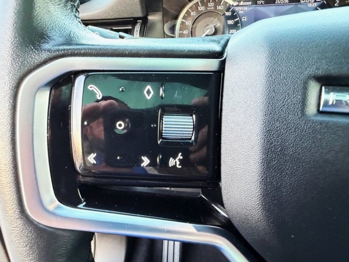 Land RoverRange Rover Evoque D163 MHEV R-Dynamic S 4WD Auto 120 kW (163 CV) Vehículo usado en Barcelona - 19 Land RoverRange Rover Evoque D163 MHEV R-Dynamic S 4WD Auto 120 kW (163 CV) Vehículo usado en Barcelona - 19