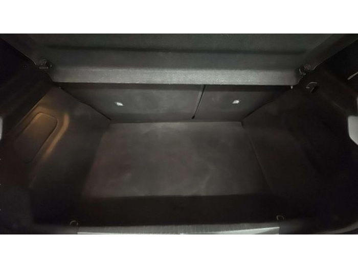 OpelCorsa 1.2 Turbo XHL Edition 74 kW (100 CV) Vehículo usado en Barcelona - 16 OpelCorsa 1.2 Turbo XHL Edition 74 kW (100 CV) Vehículo usado en Barcelona - 16