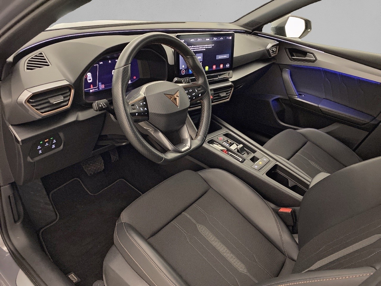 CUPRA Leon Sportstourer 1.5 eTSI DSG 110 kW (150 CV) - 4