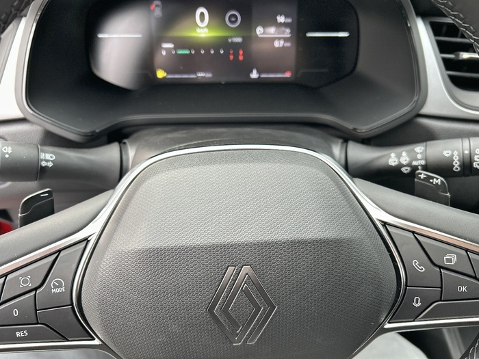 Renault Captur Evolution TCE 160 Mild Hybrid 118 kW (160 CV) EDC - 15 Renault Captur Evolution TCE 160 Mild Hybrid 118 kW (160 CV) EDC - 15