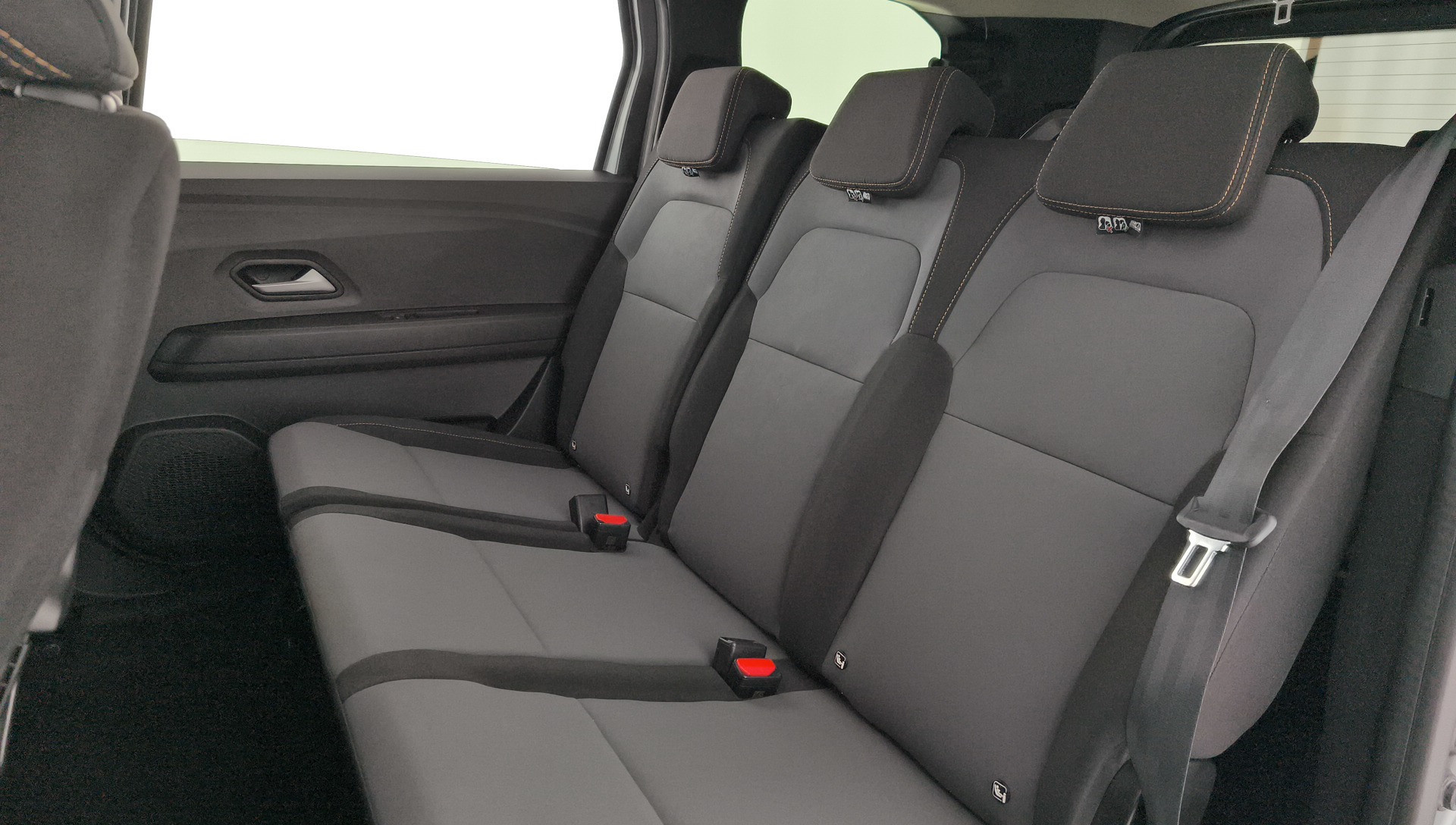 Dacia Jogger Extreme Go Hybrid 103 kW (140 CV) - 13